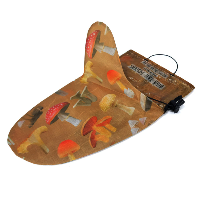 HIGH TAIL DESIGNS × Ash Ryan / Ultralight Rain Mitt