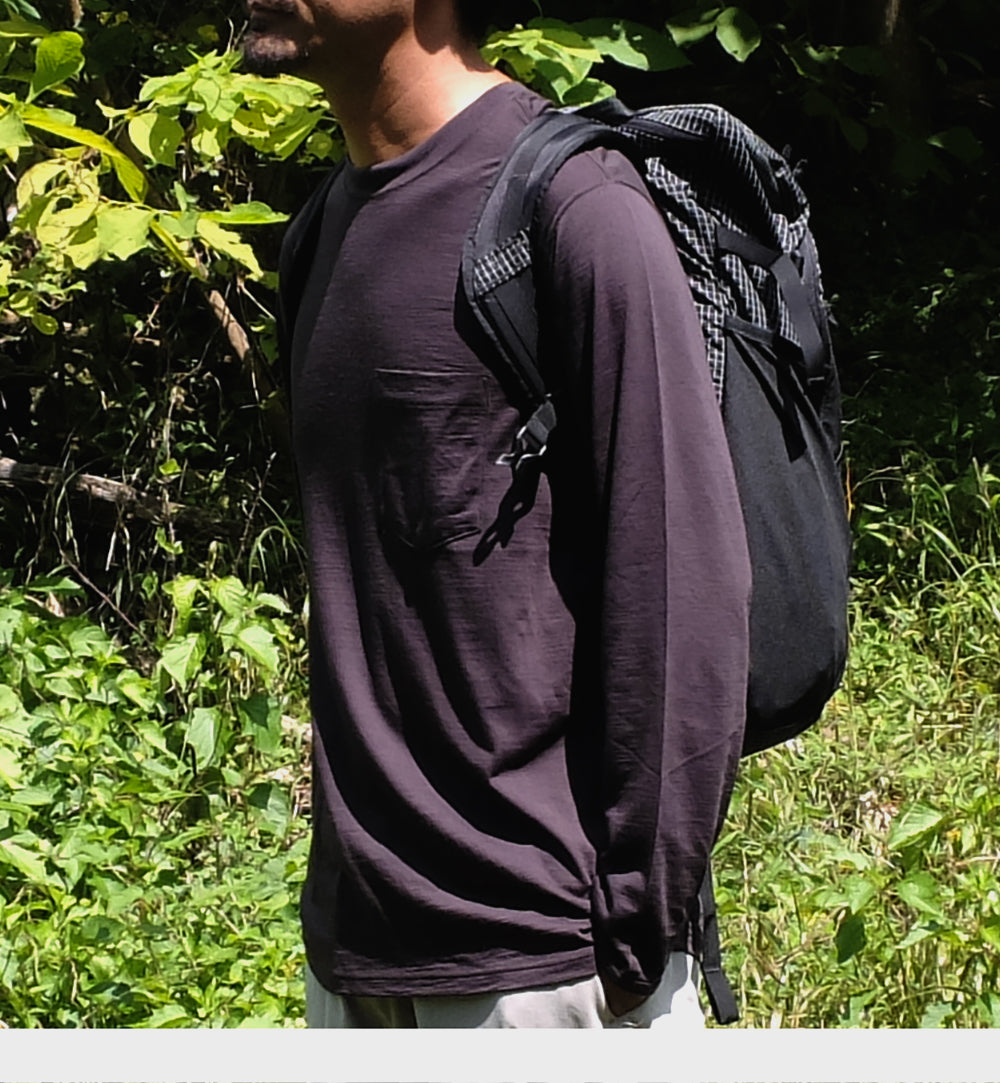 モデル身長 183cm 体重75kg XLサイズ着用