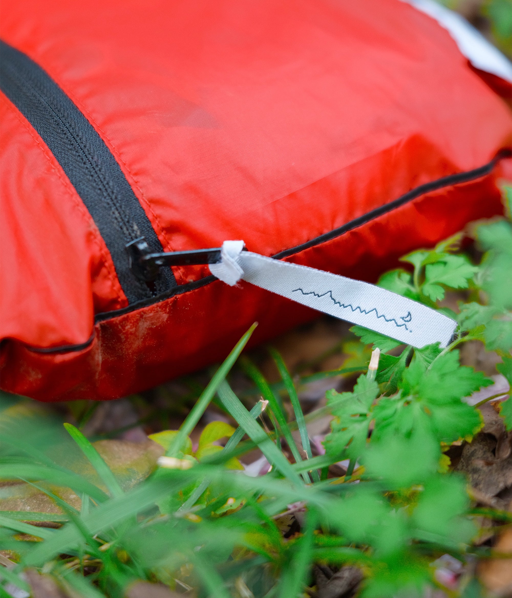 Six Moon Designs Gatewood Cape (MLG Red edition)