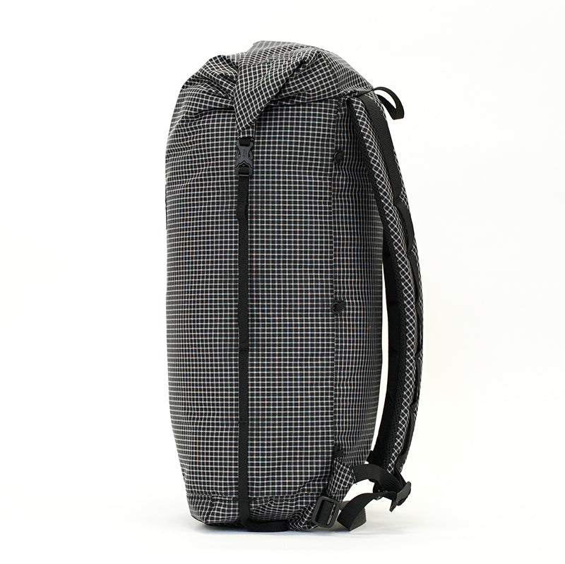 Mountain Laurel Designs  /  CORE 25L