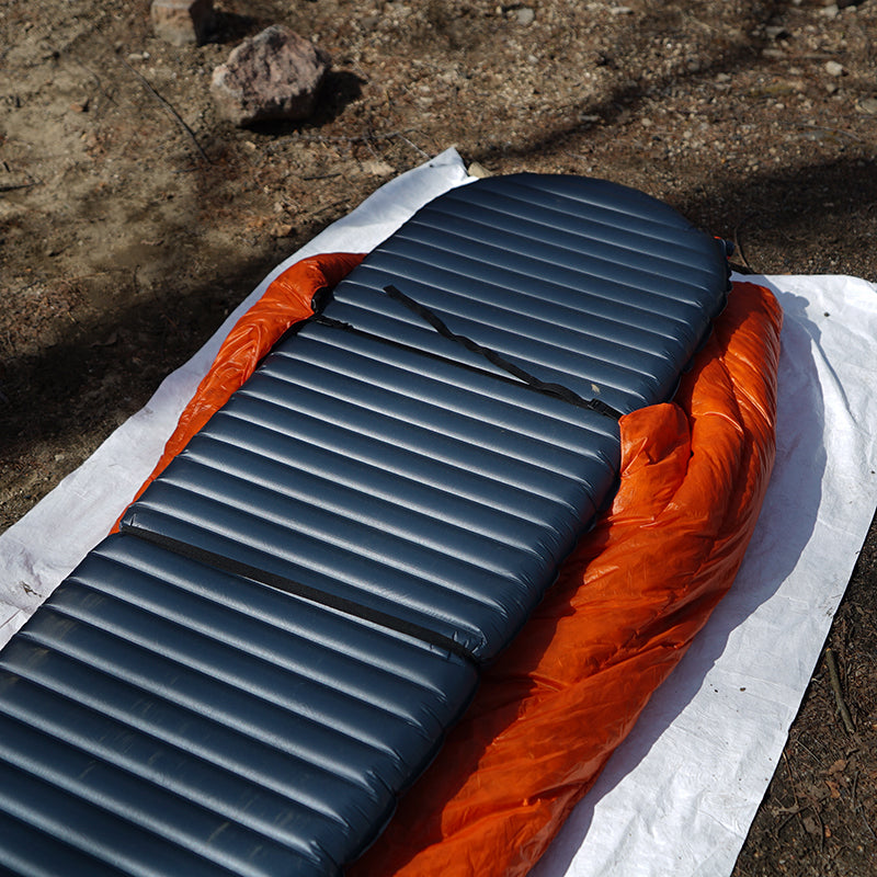 ENLIGHTENED EQUIPMENT / Revelation 850 10°F Down Ver