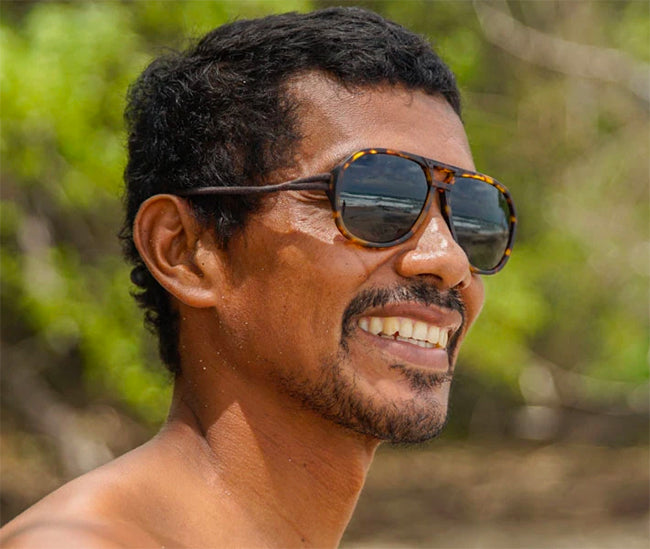 OMBRAZ CLASSIC Armless Sunglasses / オンブラズ クラシック アームレスサングラス